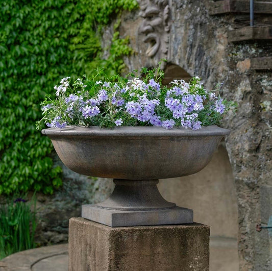 Apsley Urn